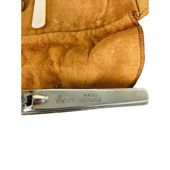 Antique 20s Mother of Pearl Bakelite Celluloid Manicure Set In Leather Case - Picture 7 of 9
